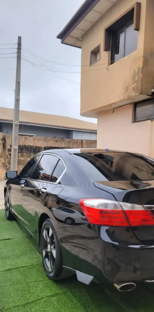 Honda Accord 2013 Black