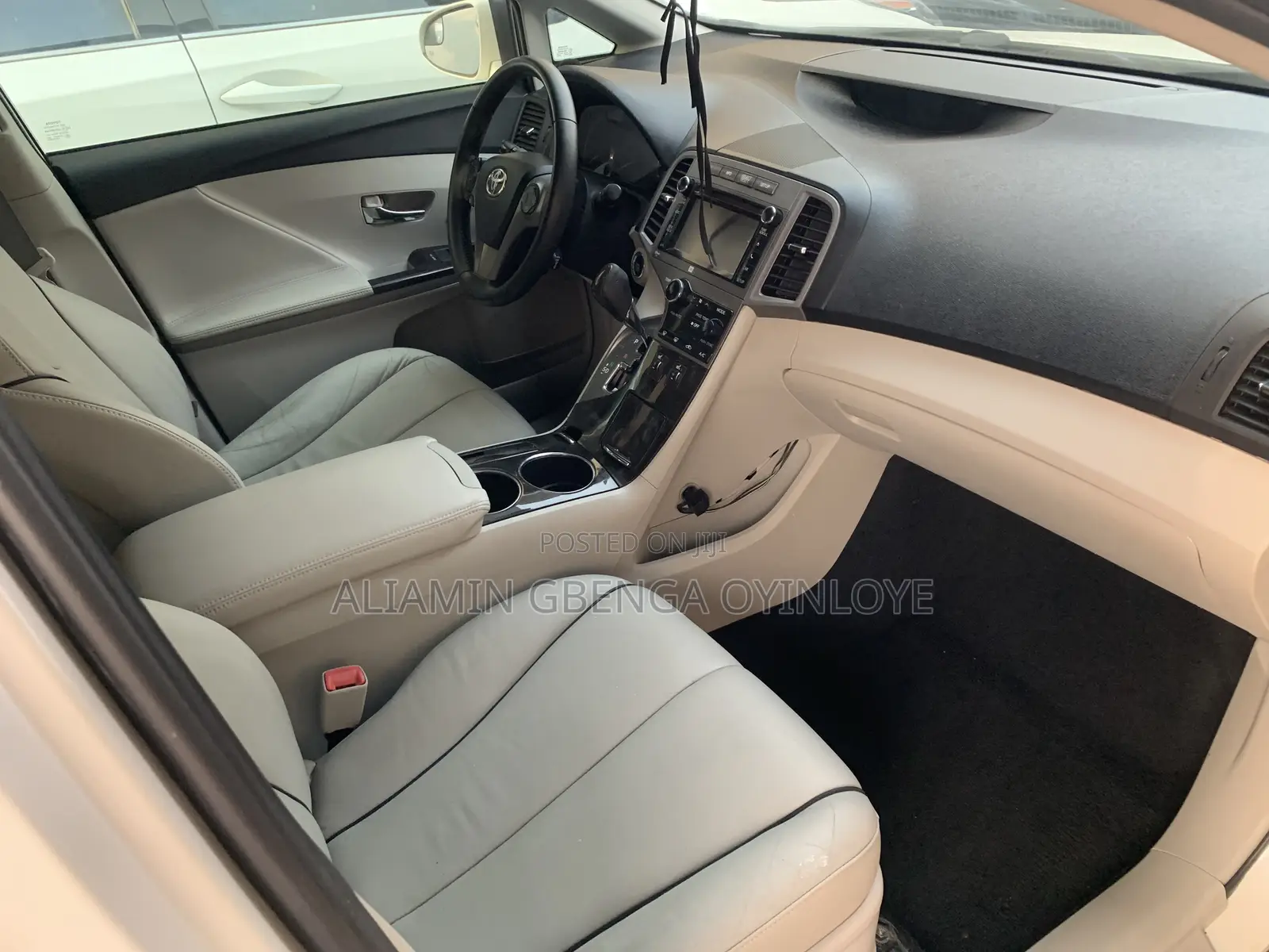 Toyota Venza XLE AWD V6 2013 White