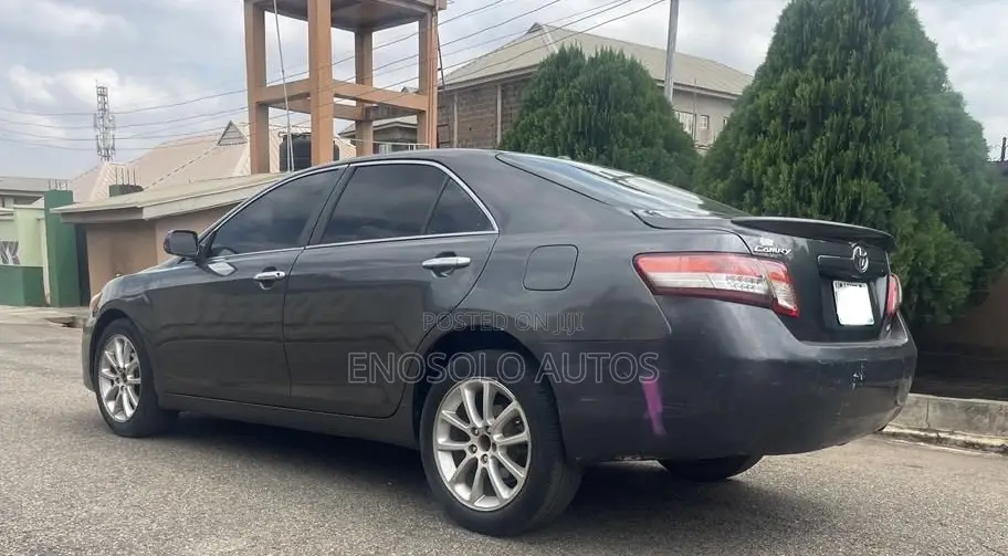 Toyota Camry 2011 Black