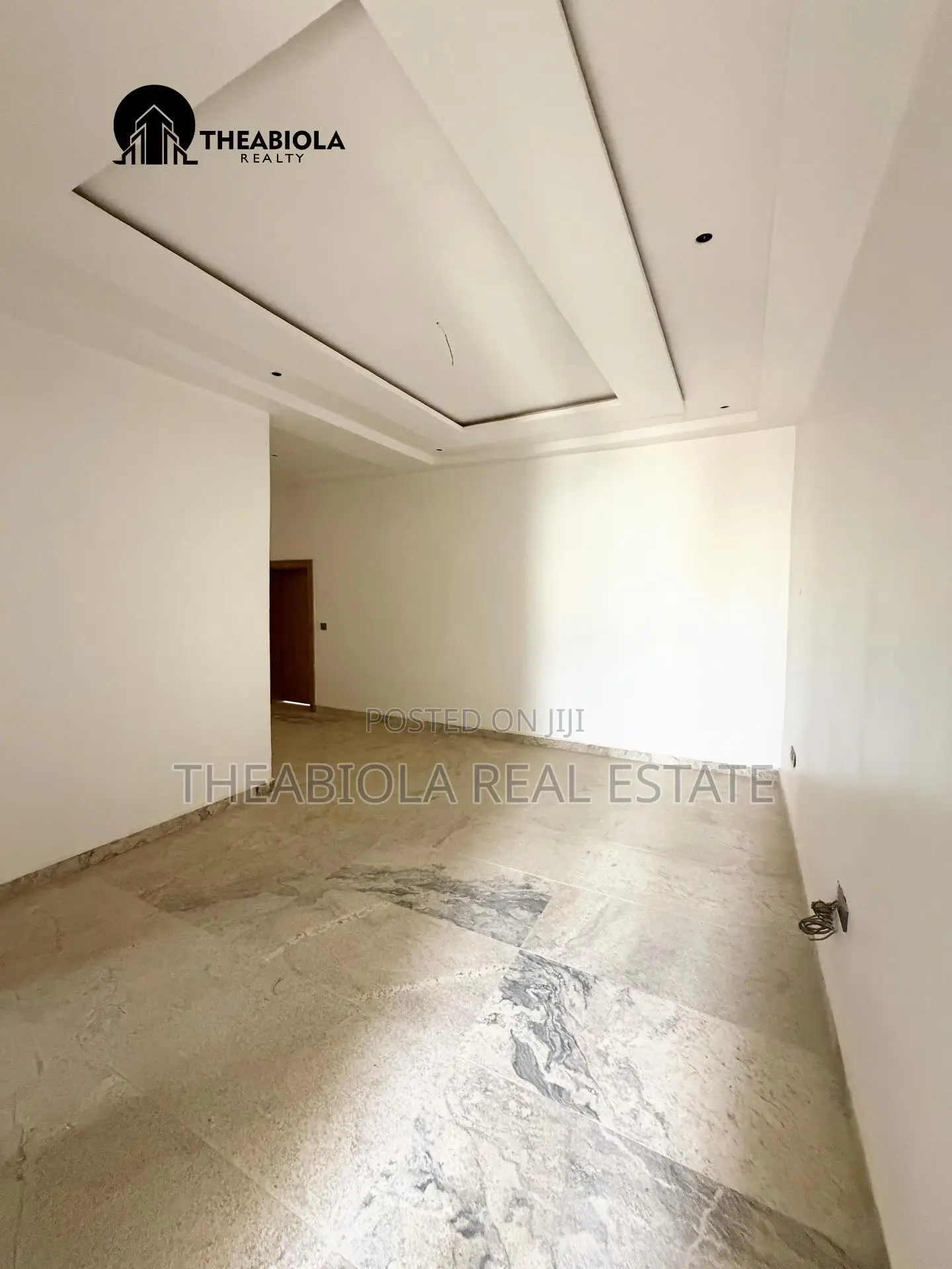 4bdrm Townhouse/Terrace in Jahi, Abuja for sale