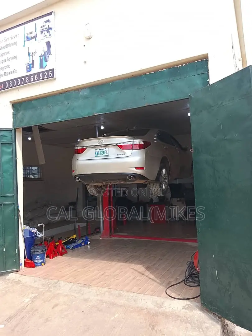 Launch Two Post Car Lift