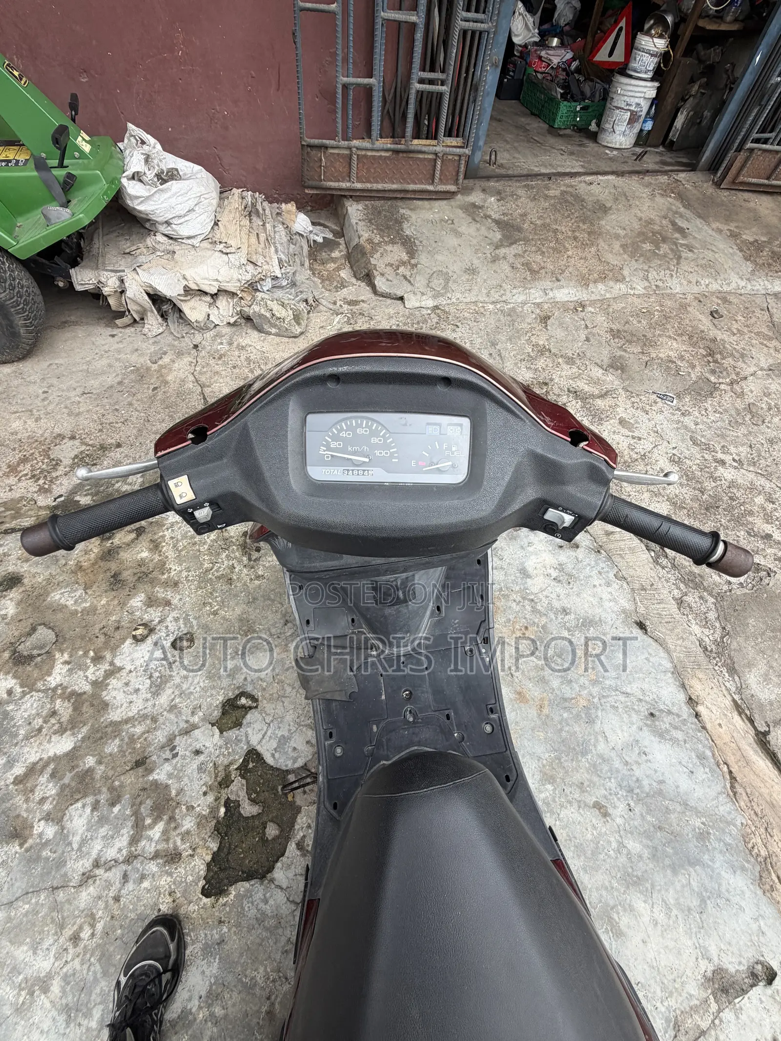 Suzuki 2007 Red