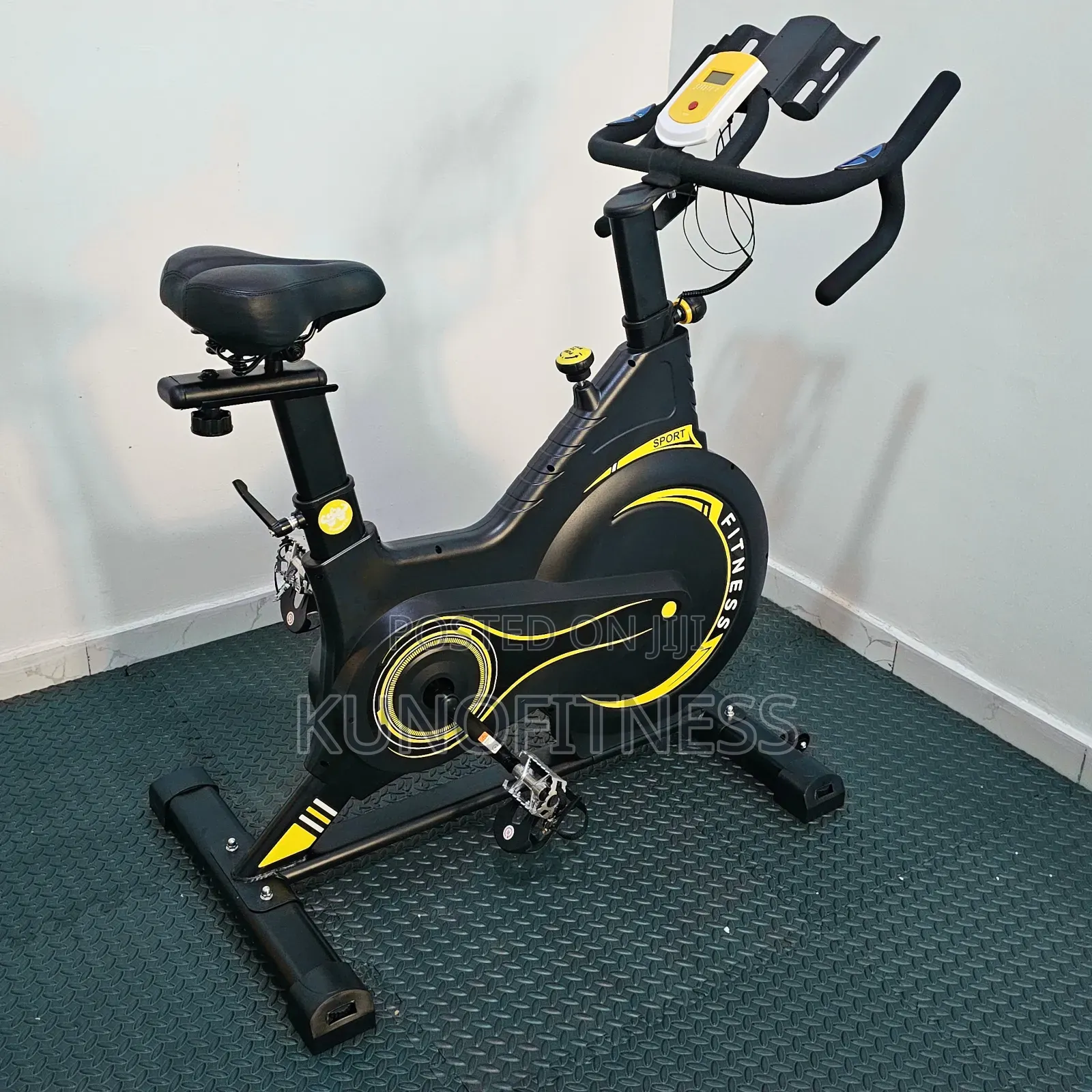 Heavy Duty Spinning Bike – Magnetic Resistance, 150kg