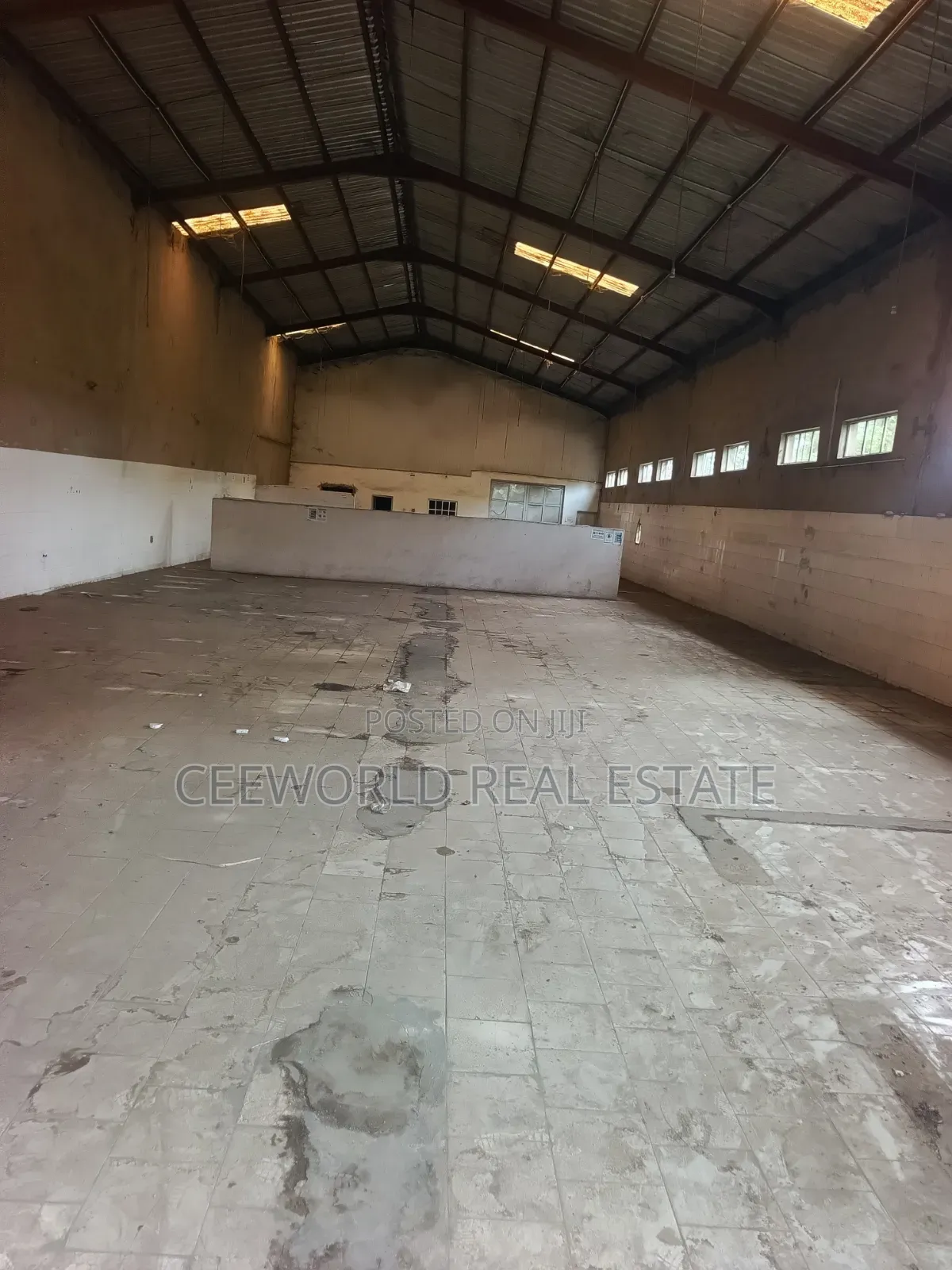 800sqm Ware House With Offices at Akinyele Moniya Ibadan