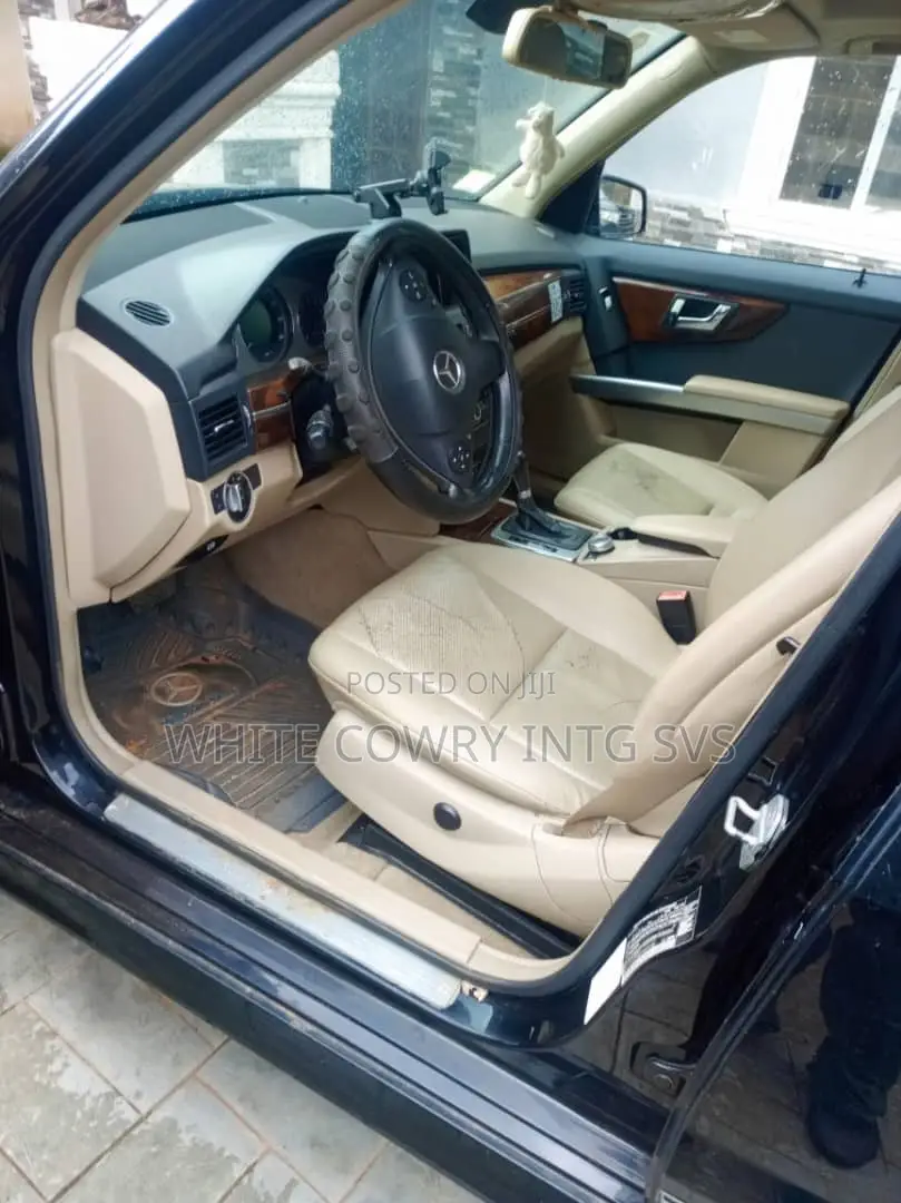 Mercedes-Benz GLK-Class 350 4MATIC 2011 Black