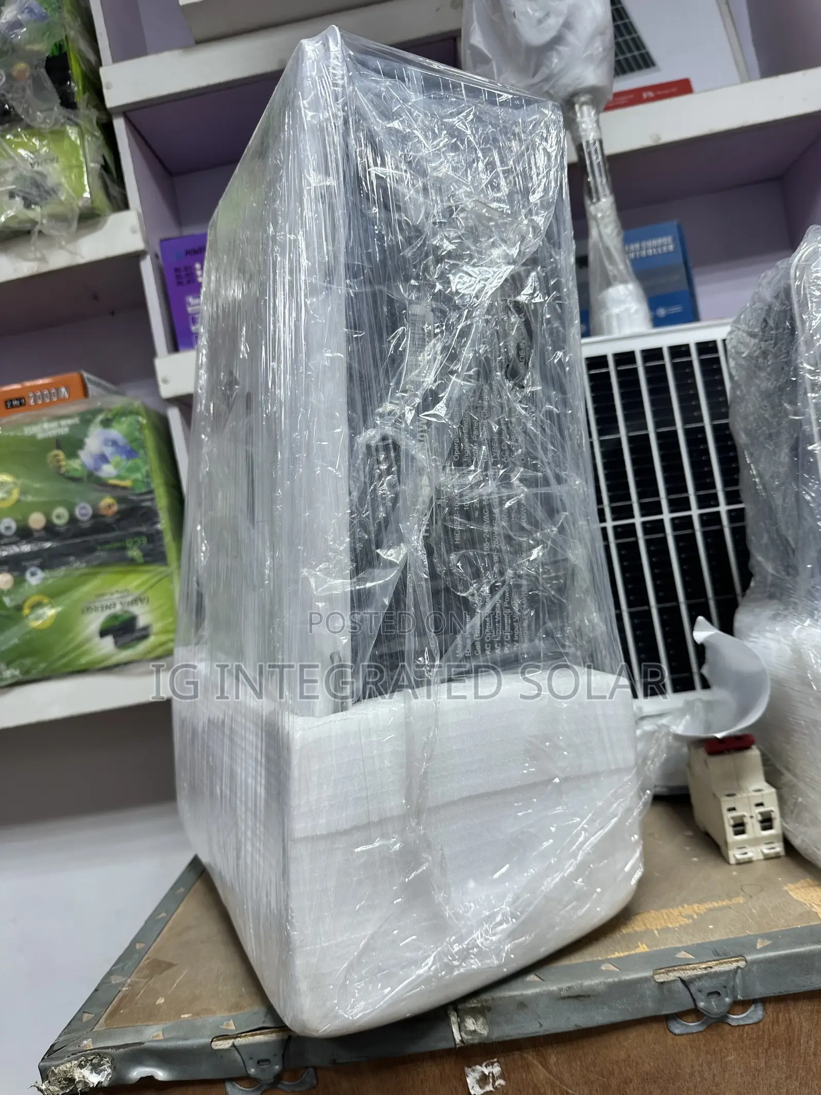 2kwh Hicces Lithium Battery Solar Generator