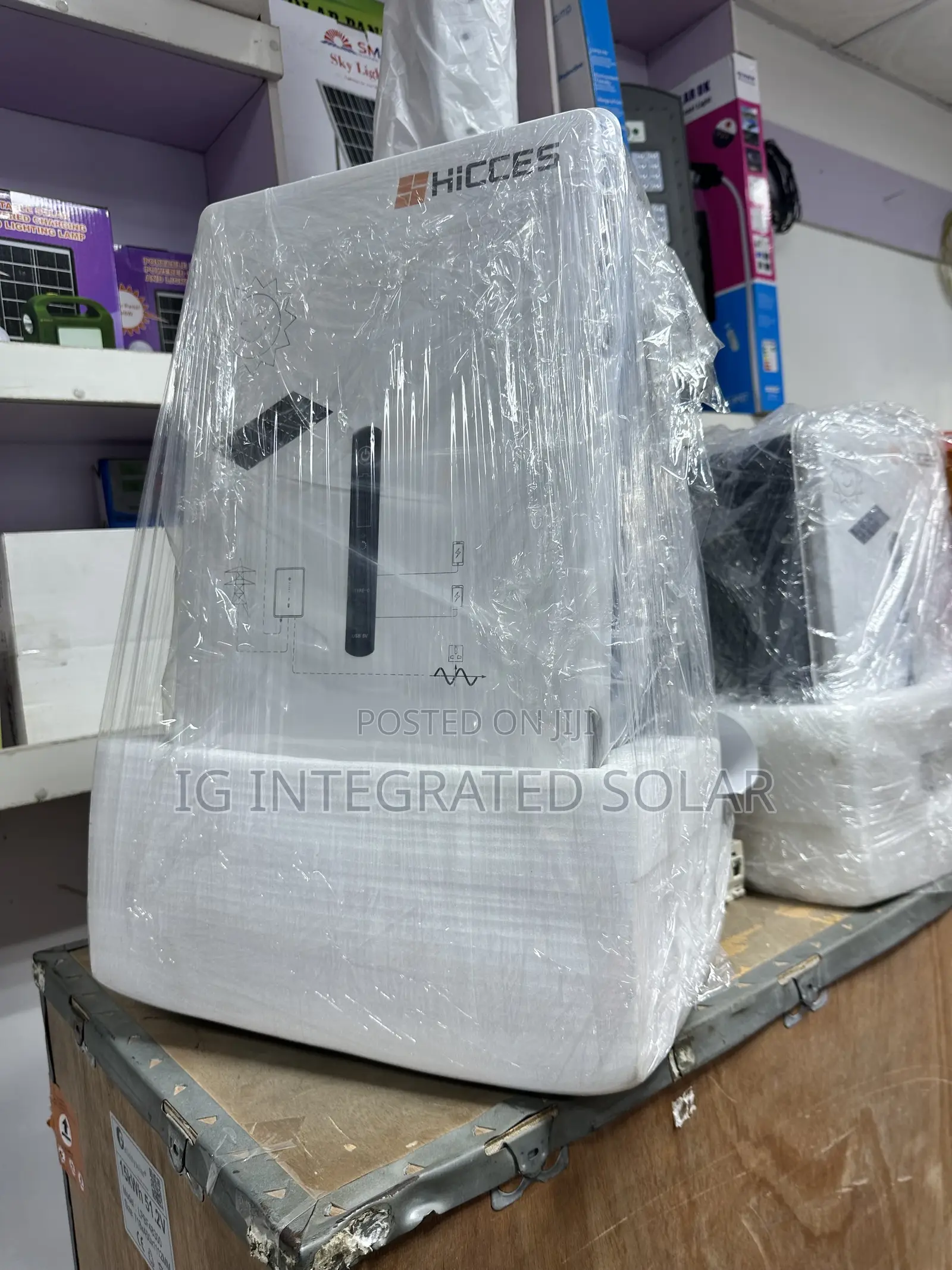2kwh Hicces Lithium Battery Solar Generator
