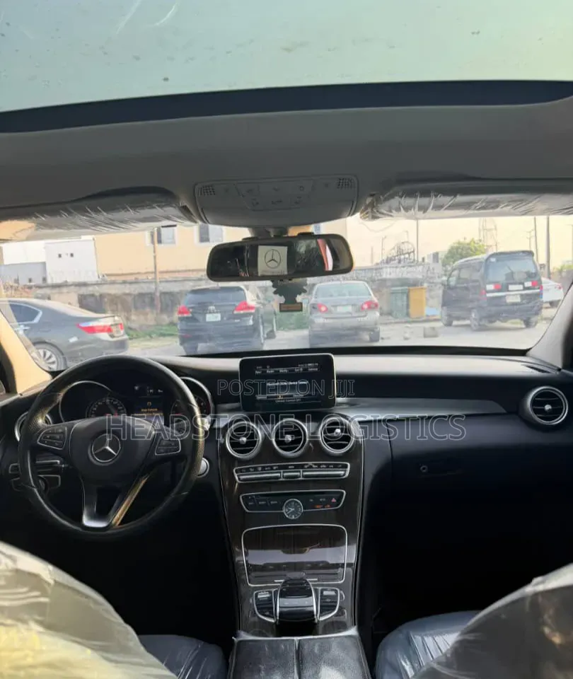 Mercedes-Benz C300 2015 White