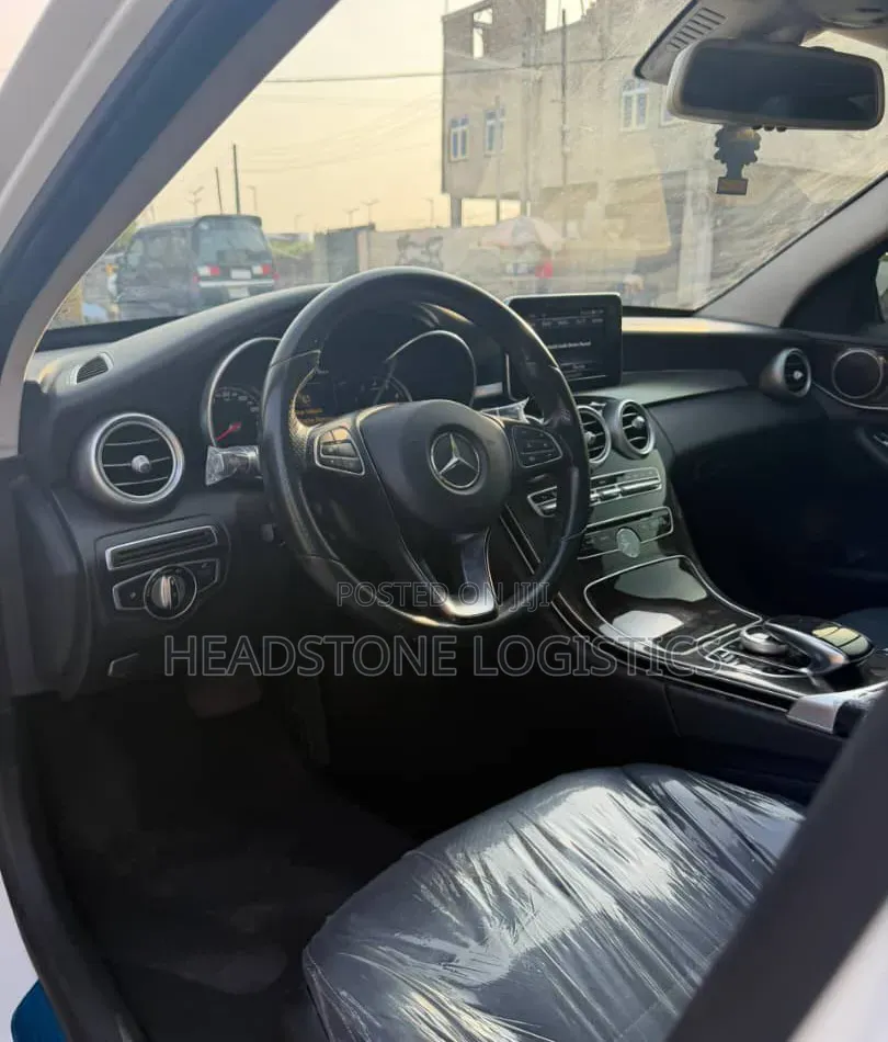 Mercedes-Benz C300 2015 White