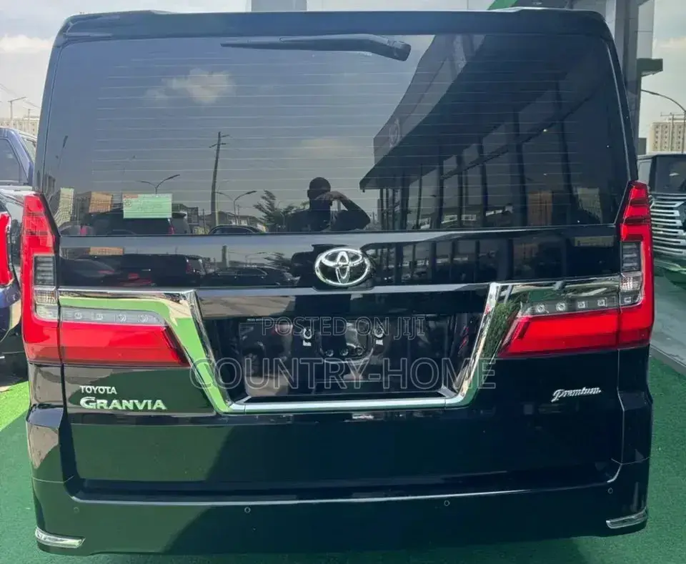 New Toyota HiAce 2026 Black