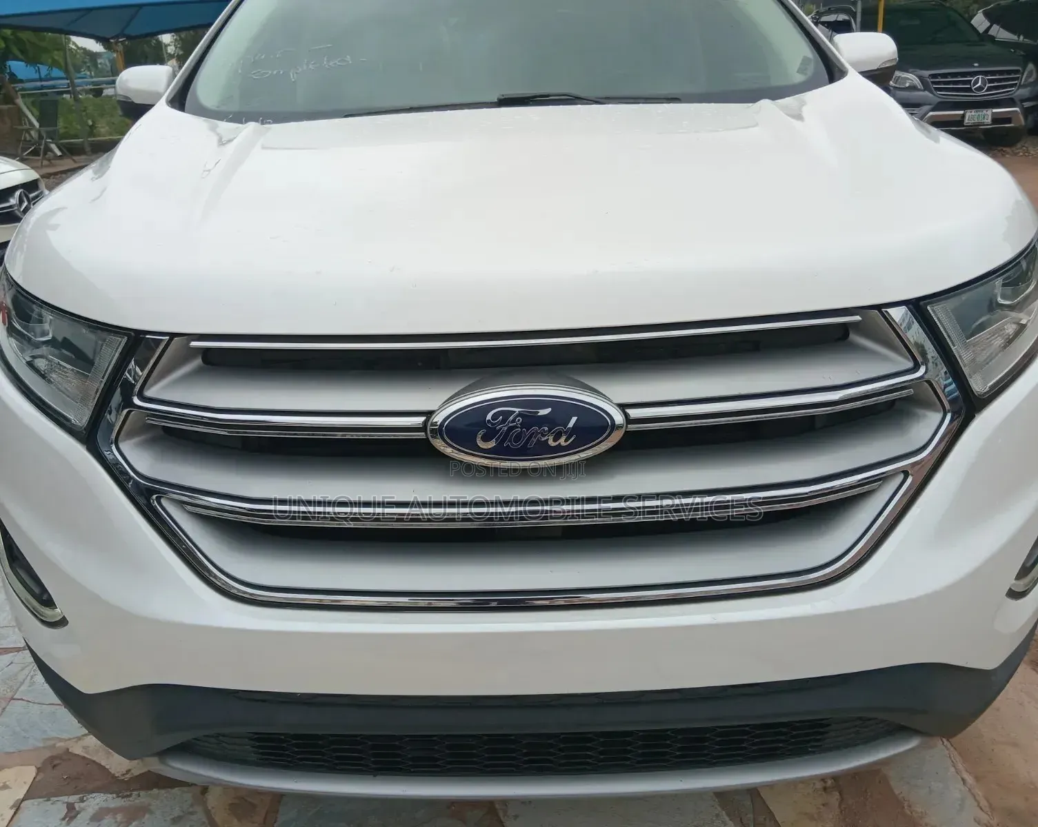 Ford Edge Titanium 4dr AWD 2017 Off white
