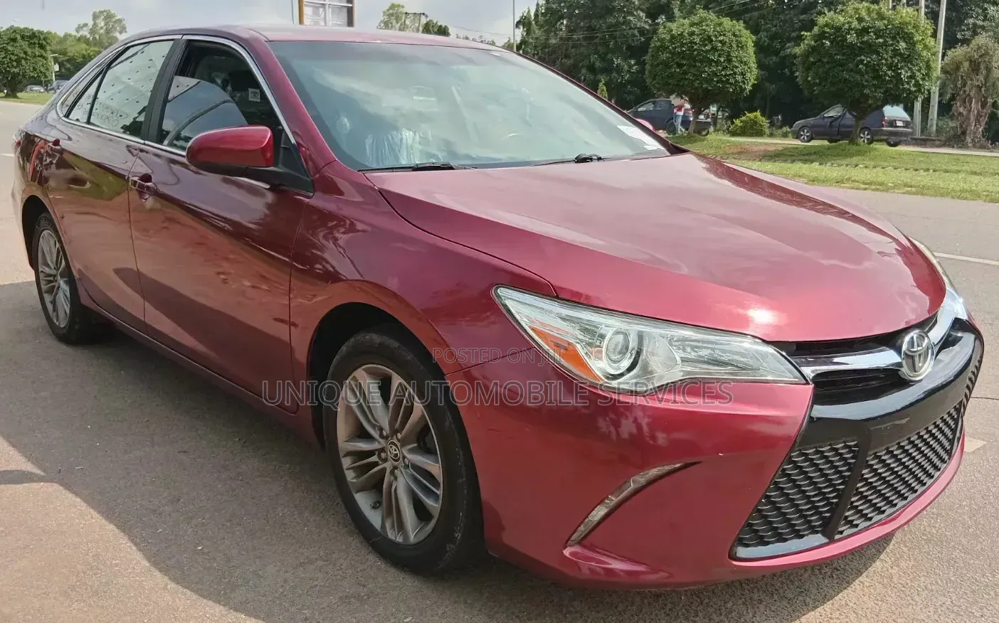 Toyota Camry SE 4dr Sedan (2.5L 4cyl 6A) 2017 Red