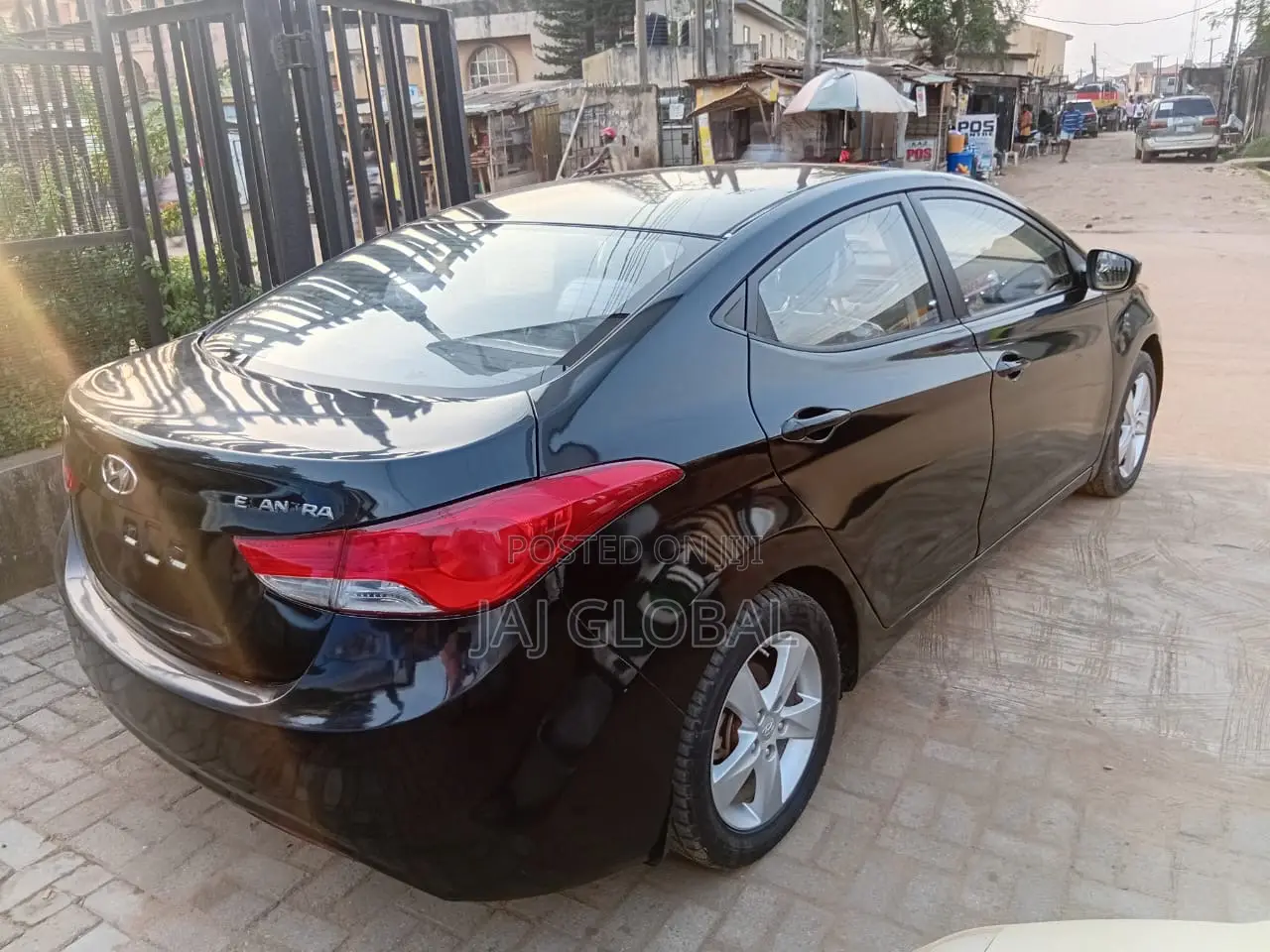 Hyundai Elantra 2012 Black