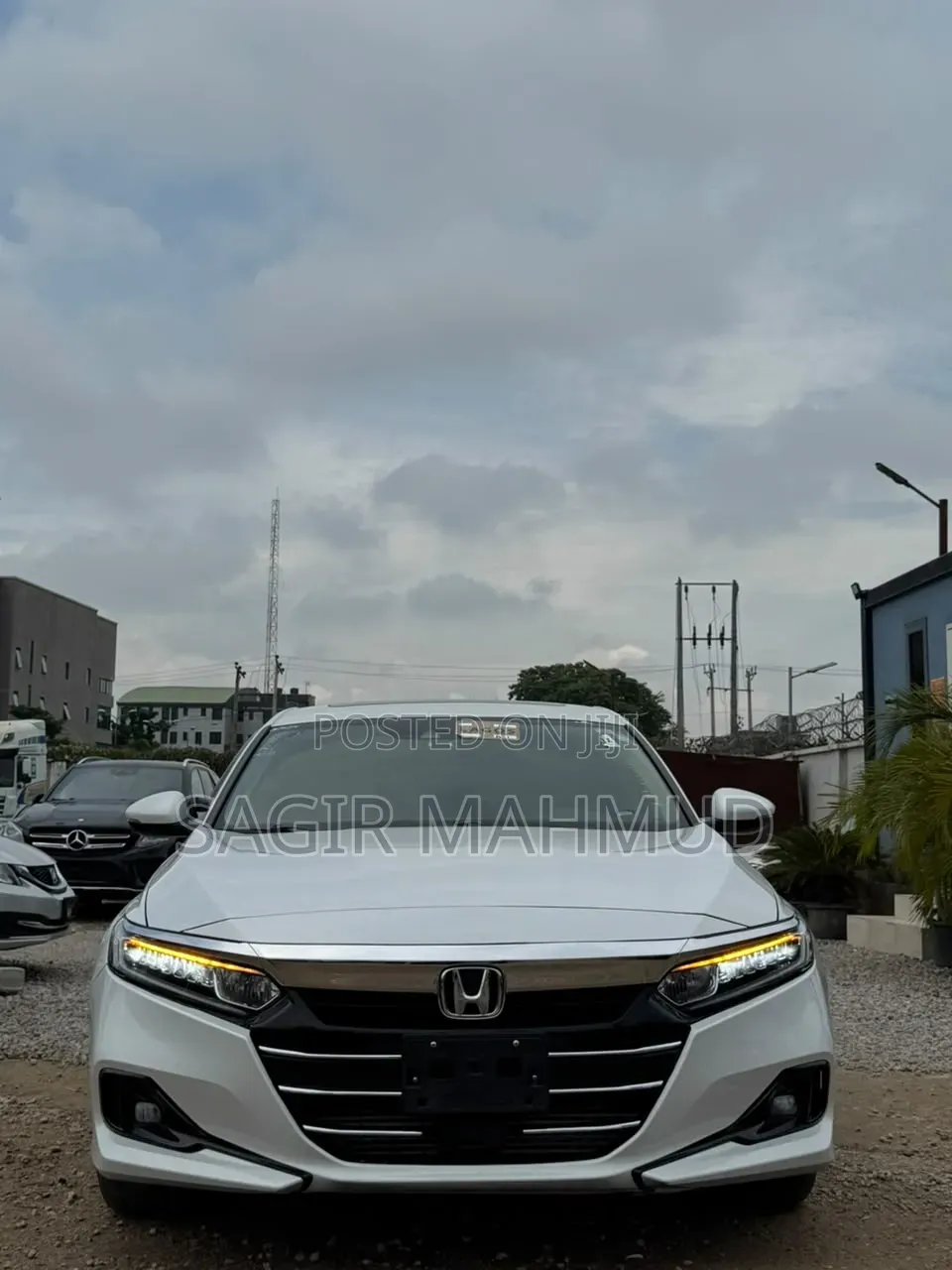 Honda Accord EX-L (2.0L 4cyl Turbo 10A) 2019 White