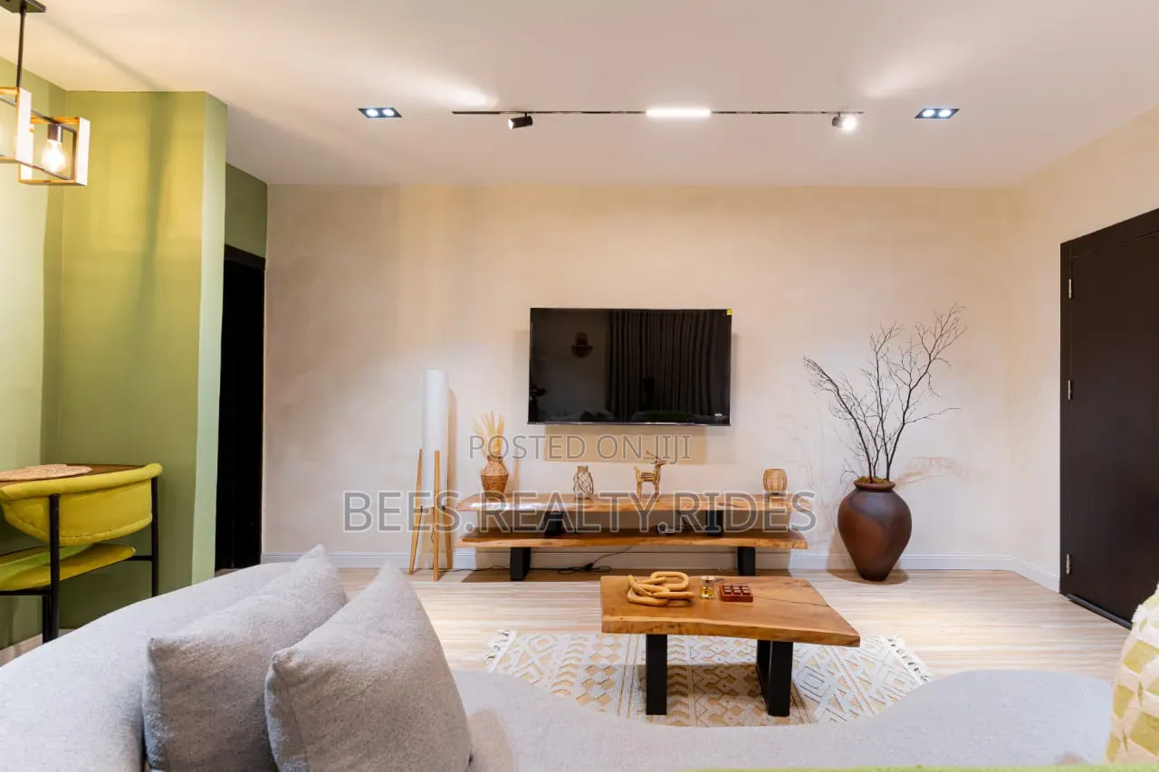 Boho-Themed 1 Bedroom Apartment in Yaba