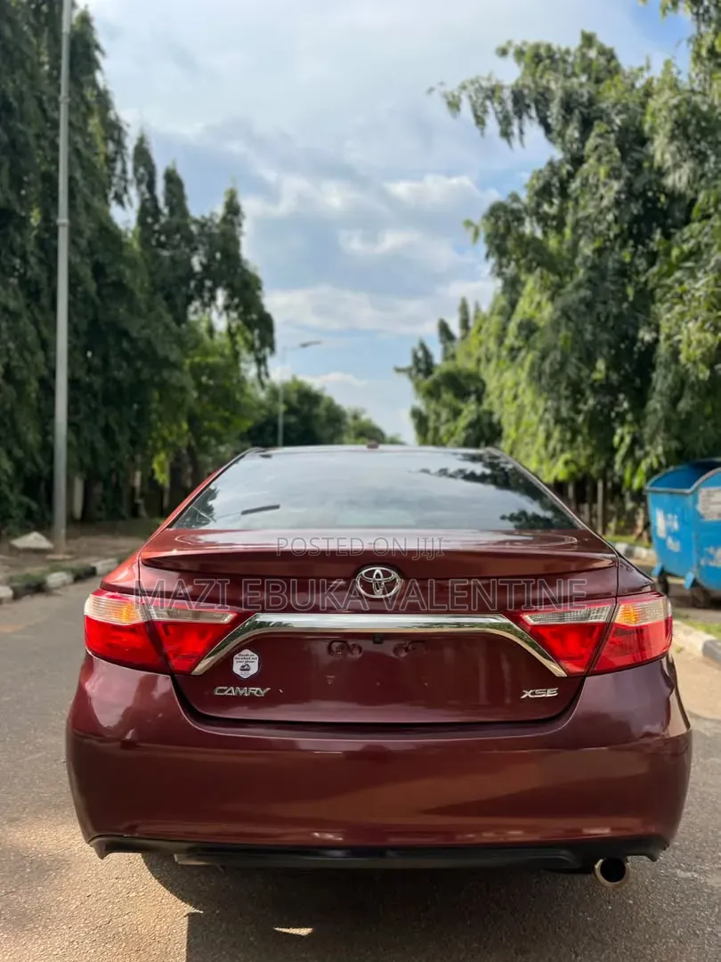Toyota Camry 2016 Red