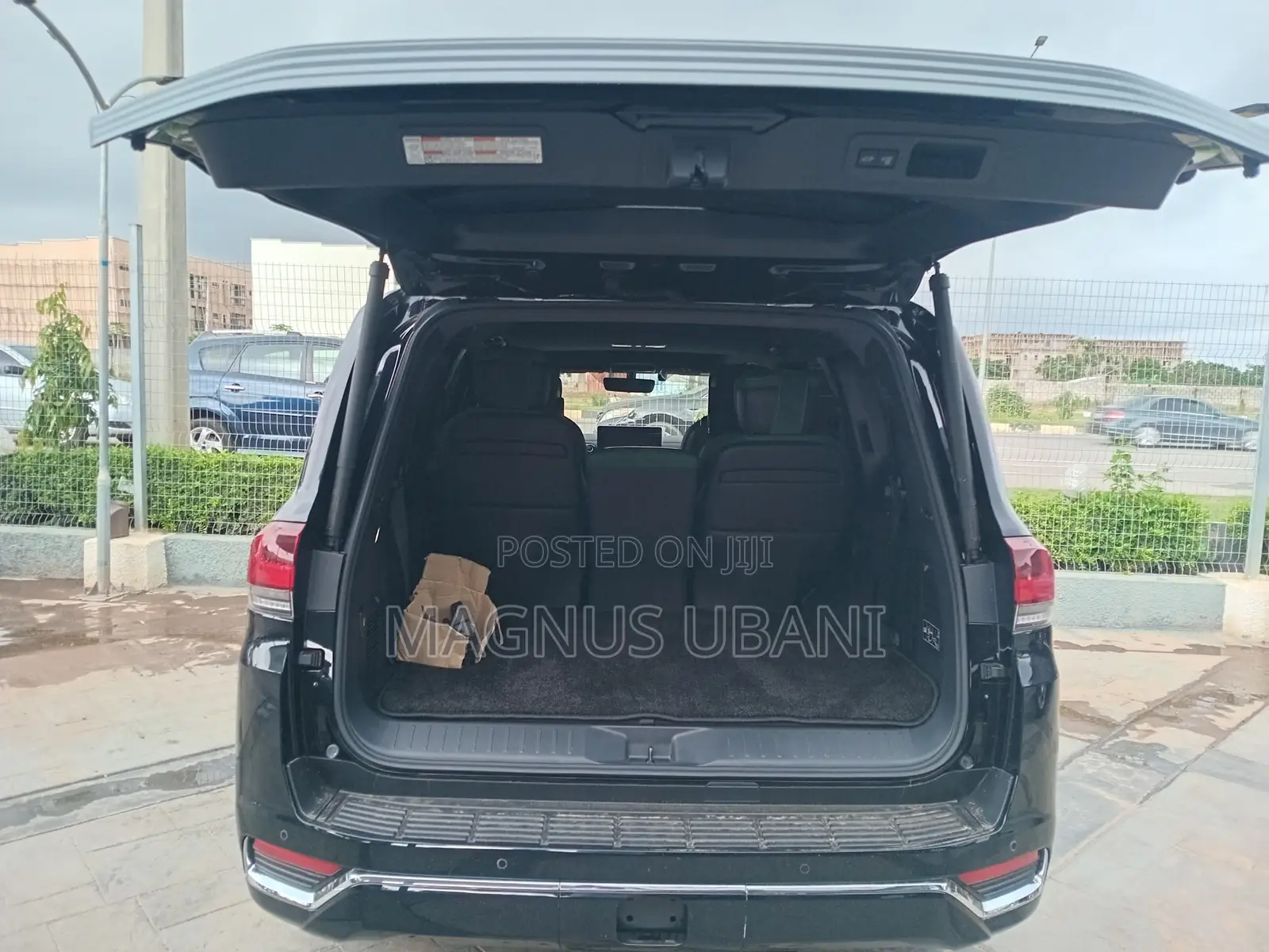 Toyota Land Cruiser Standard 2026 Black