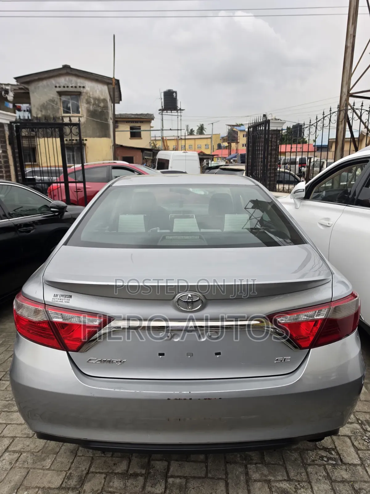 Toyota Camry 2015 Silver