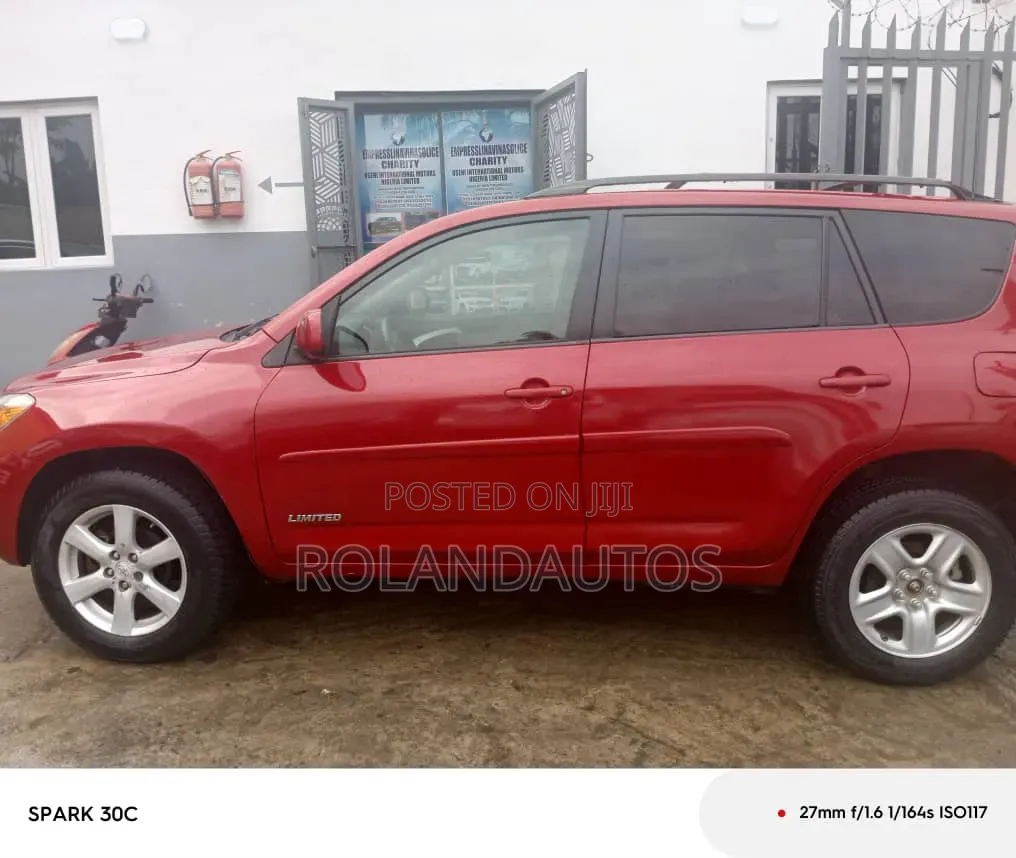 Toyota RAV4 Limited 4x4 2009 Red
