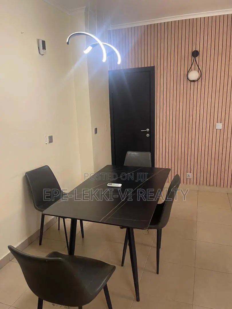 Furnished 3bdrm Apartment in Victoria Island for sale