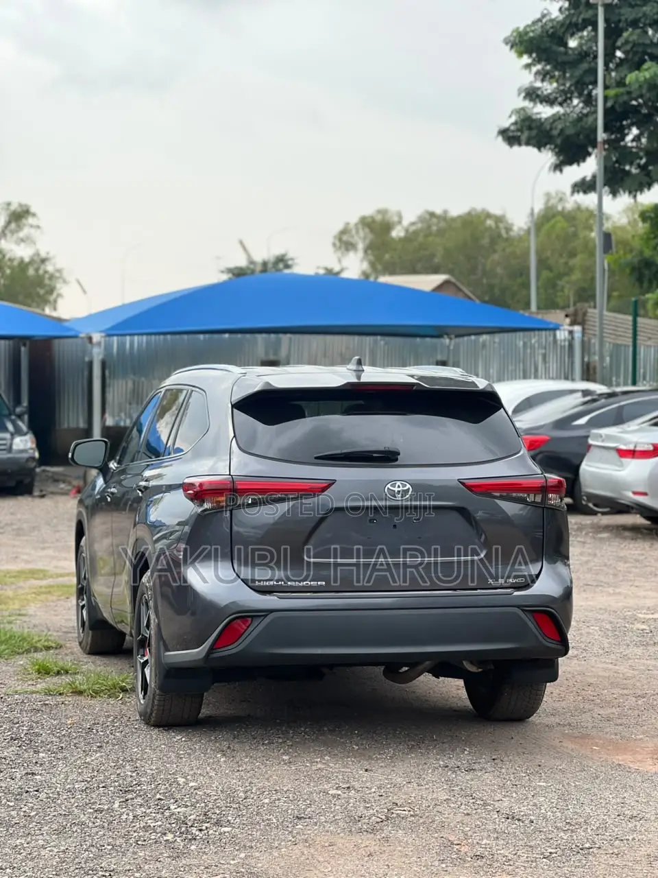 Toyota Highlander Limited 2021 Blue