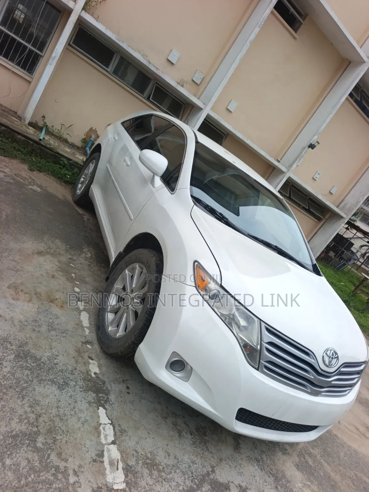 Toyota Venza 2010 White