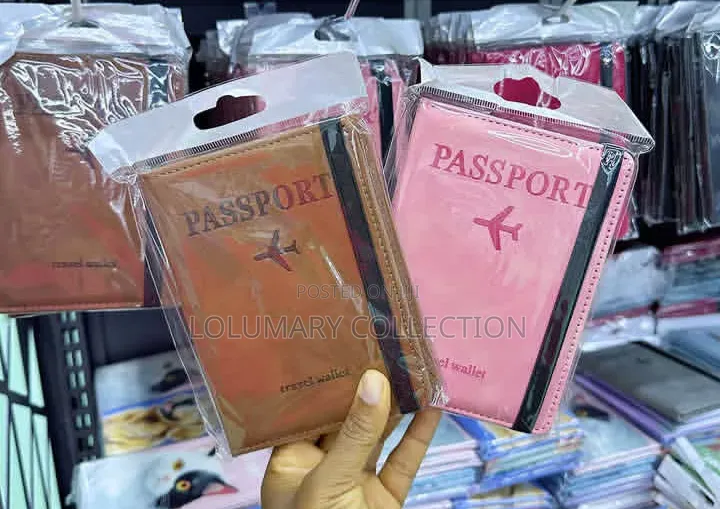 Portable Passport Holder Travel Organizer Document Passport Wallet