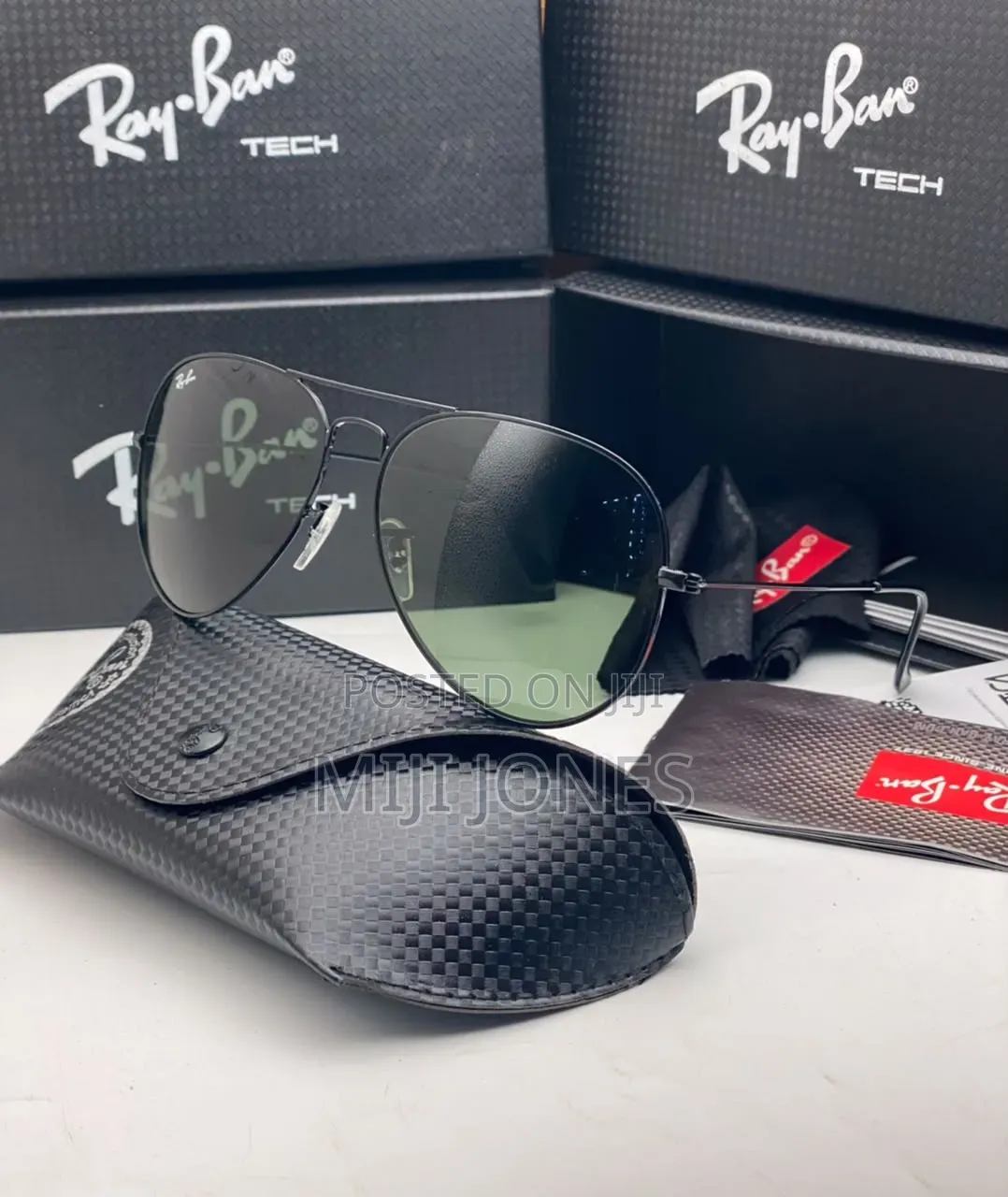 Aviator Style Sunglasses With Tinted Lense