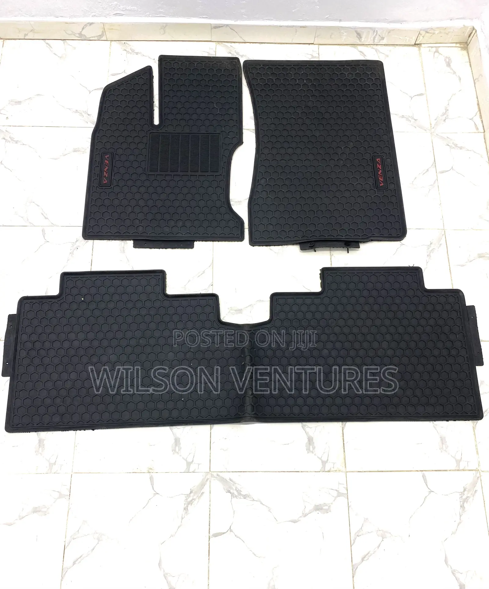 Follow Come Toyota Venza Foot Mat