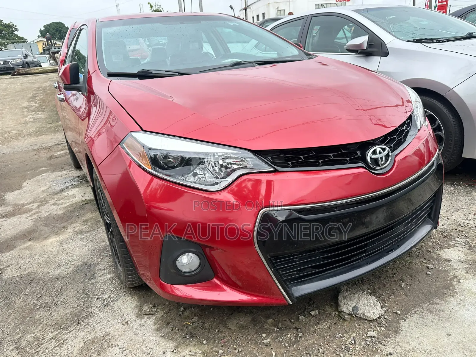 Toyota Corolla 2015 Red