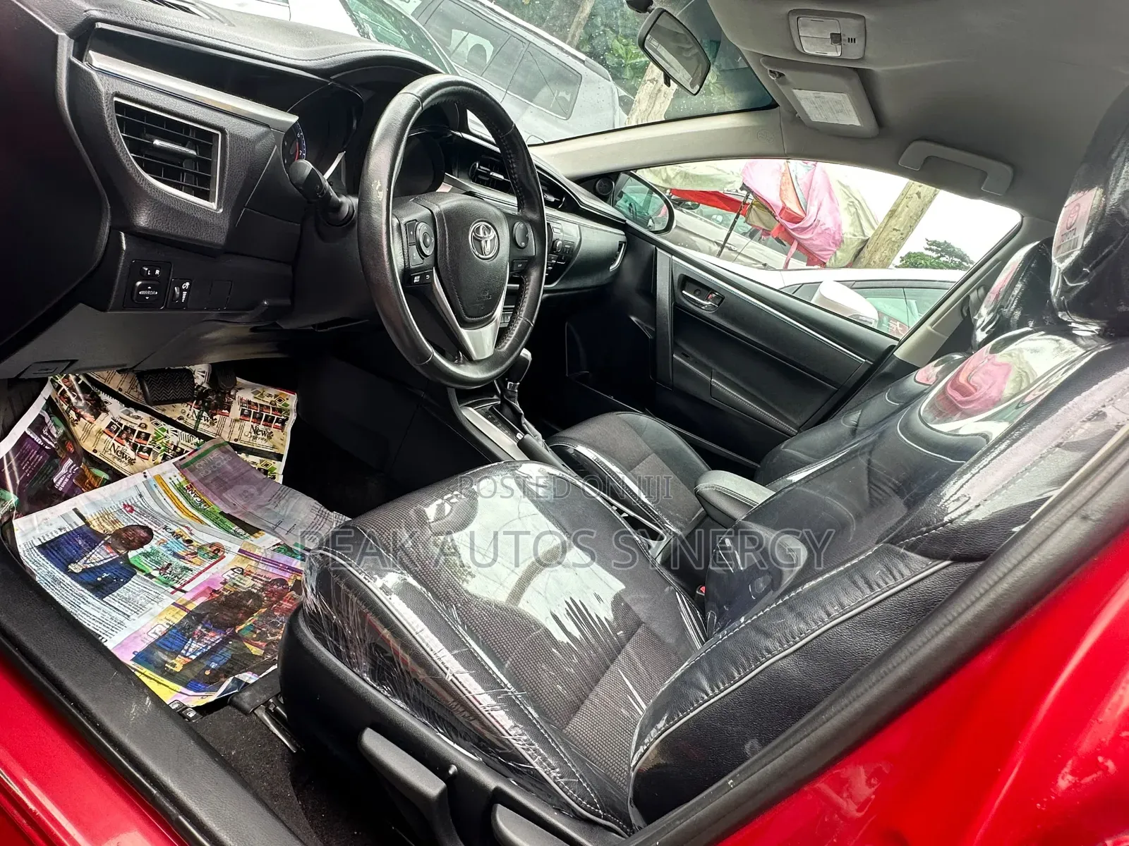 Toyota Corolla 2015 Red