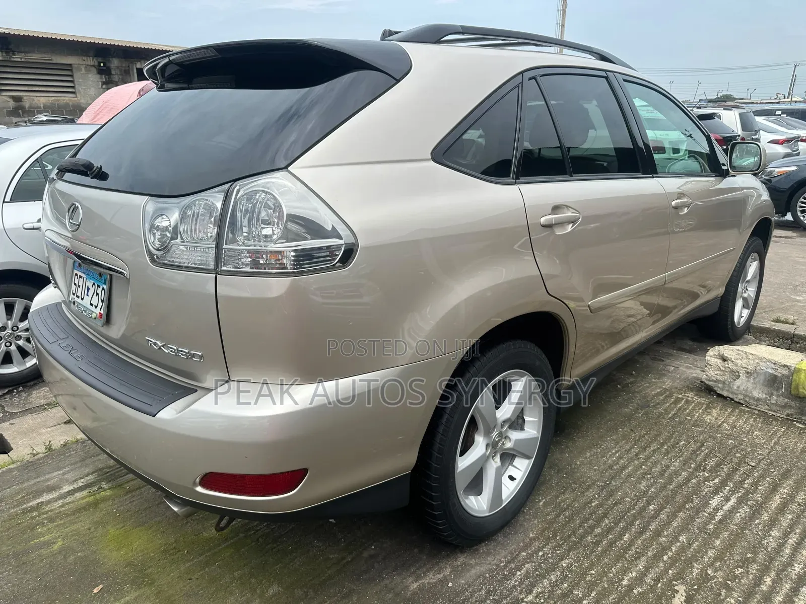 Lexus RX 2006 Gold