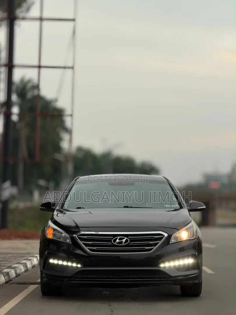 Hyundai Sonata Sport Sedan FWD (2.4L 4cyl 6A) 2016 Black