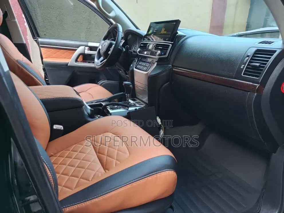 Toyota Land Cruiser 2022 - Port Harcourt Rental