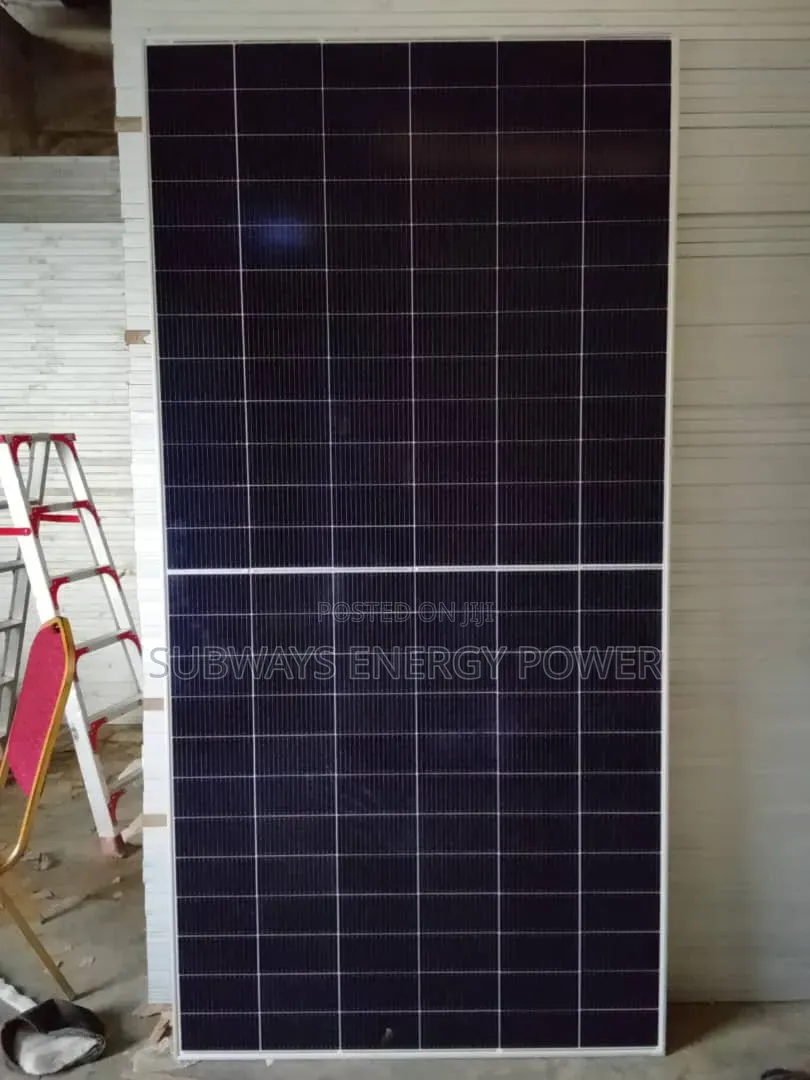 590W Bi Facial Jinko Solar Panel