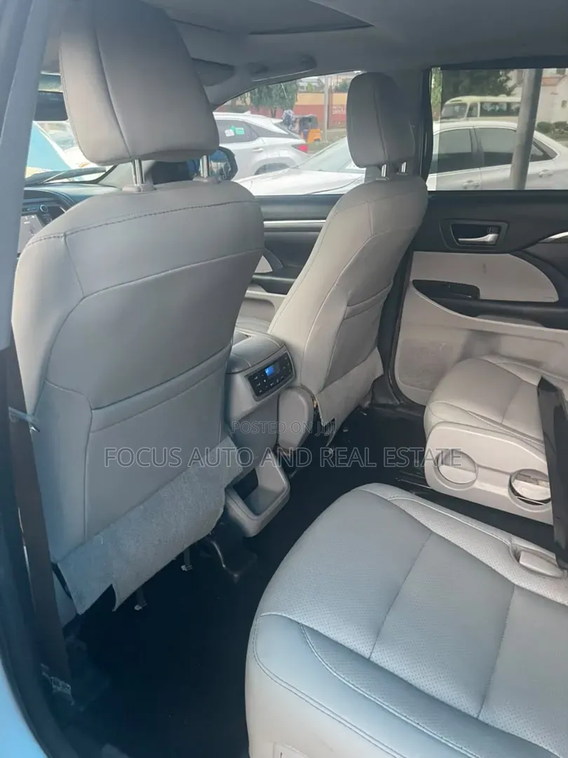 Toyota Highlander 2018 White