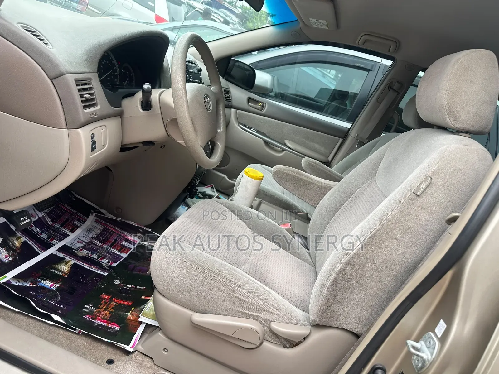 Toyota Sienna 2005 Gold
