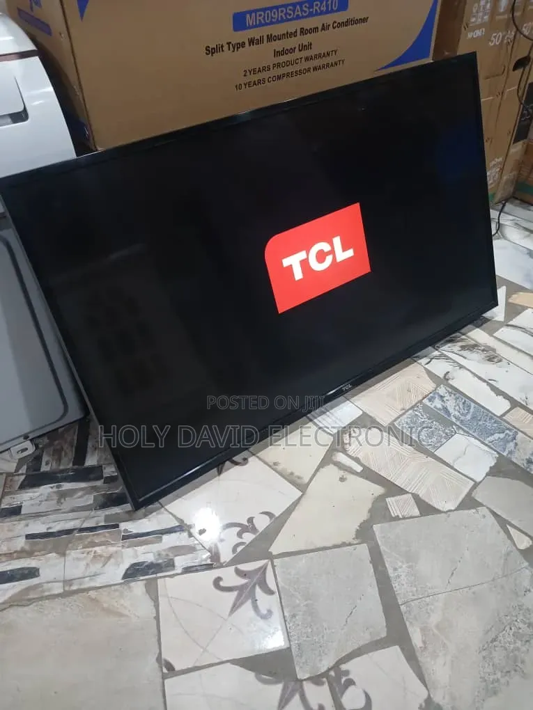 TCL Smart TV 4kdisplay 43inches
