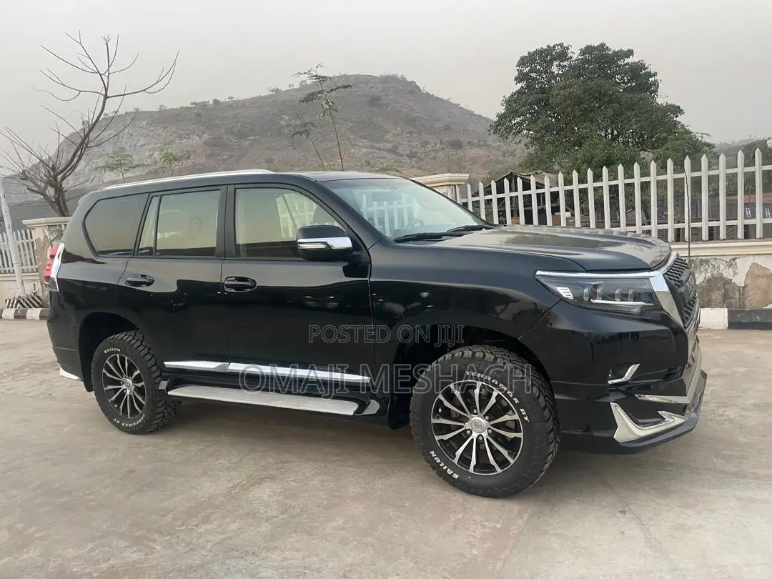 Toyota Land Cruiser 2013 Black