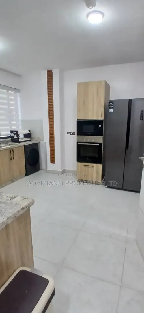 Furnished 3bdrm Apartment in Ademola Adetokunbo for rent