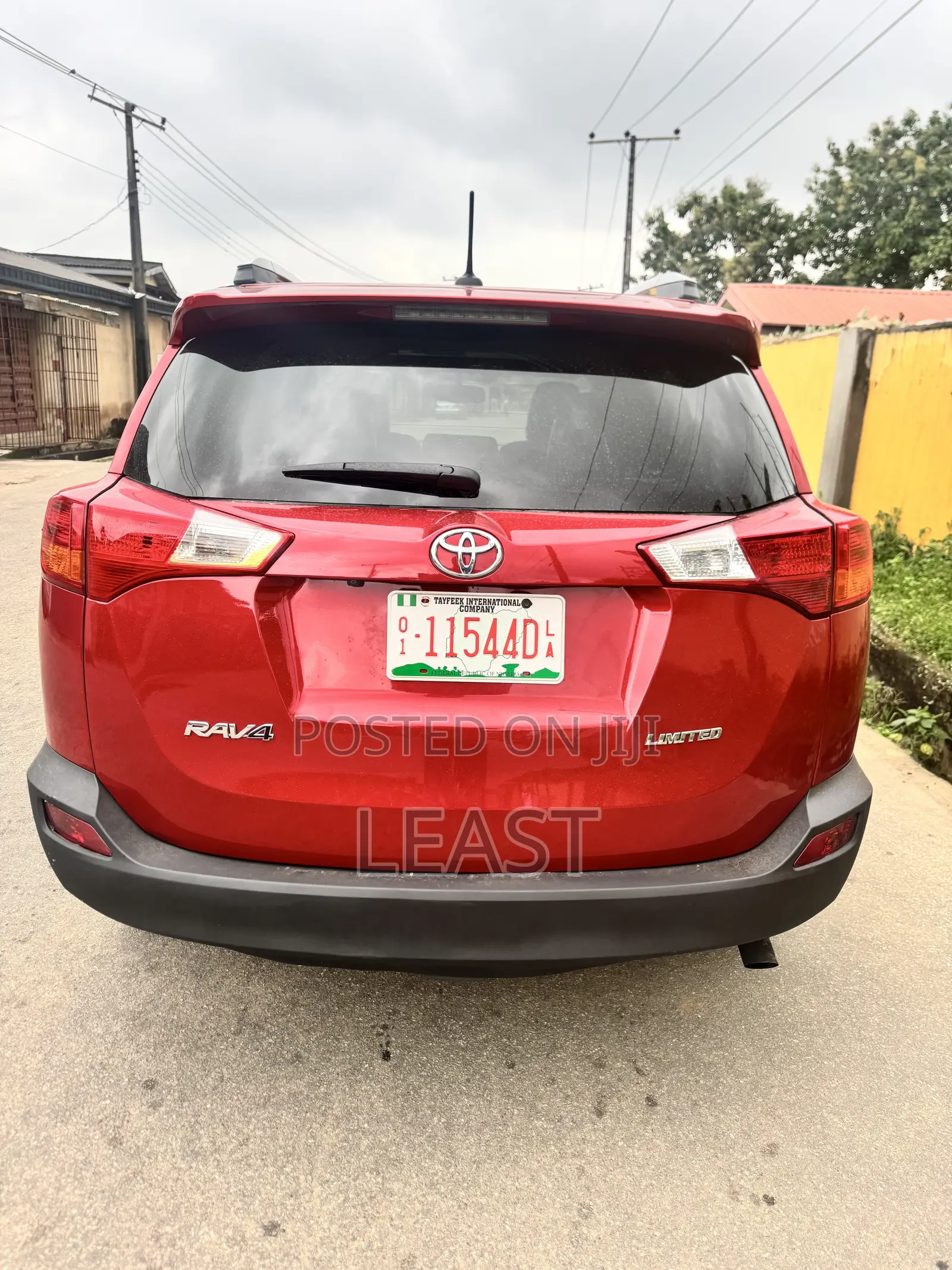 Toyota RAV4 Limited 4dr SUV (2.5L 4cyl 6A) 2015 Red