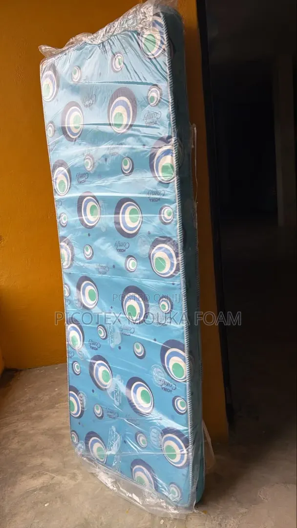 75x30x4 Inches Mouka Comfy 60kg