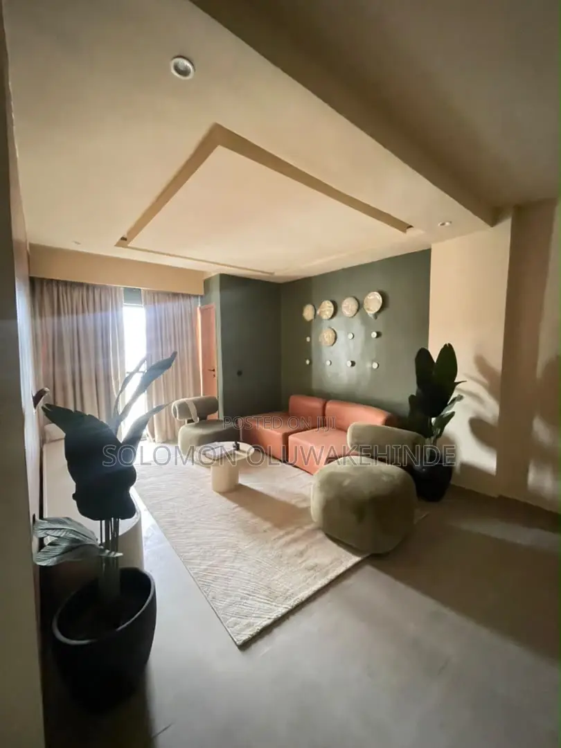 Furnished 1bdrm Apartment in Chevron for sale