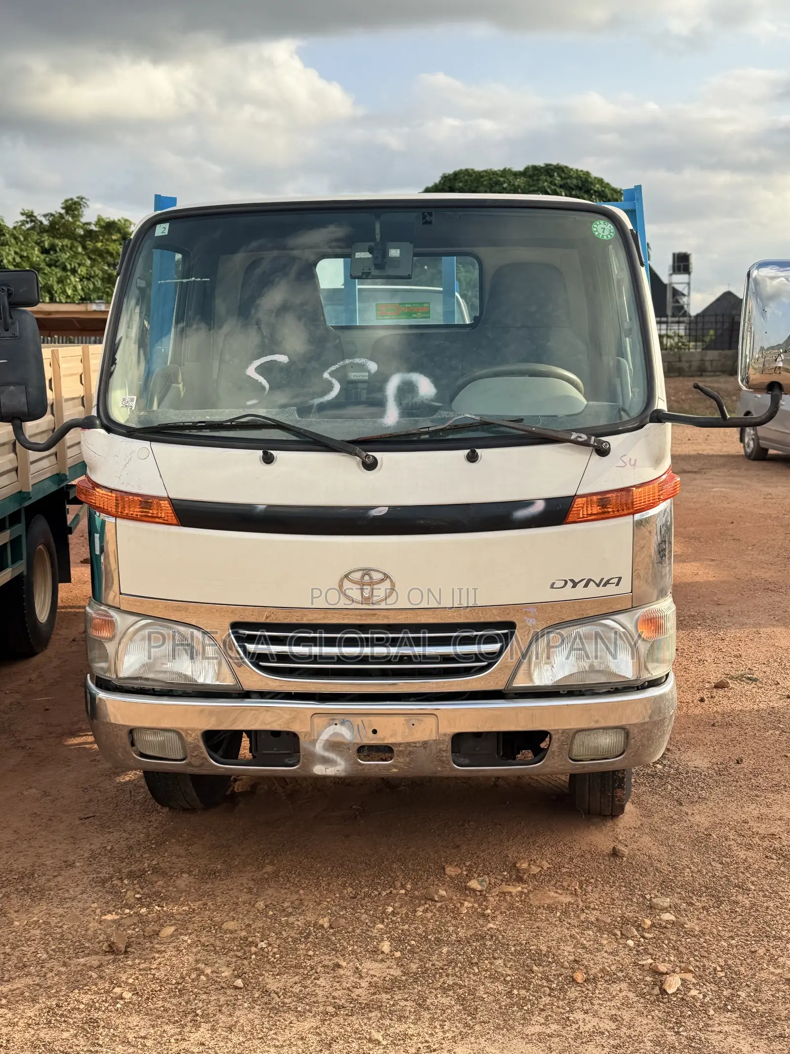Toyota Truck Dyna 200