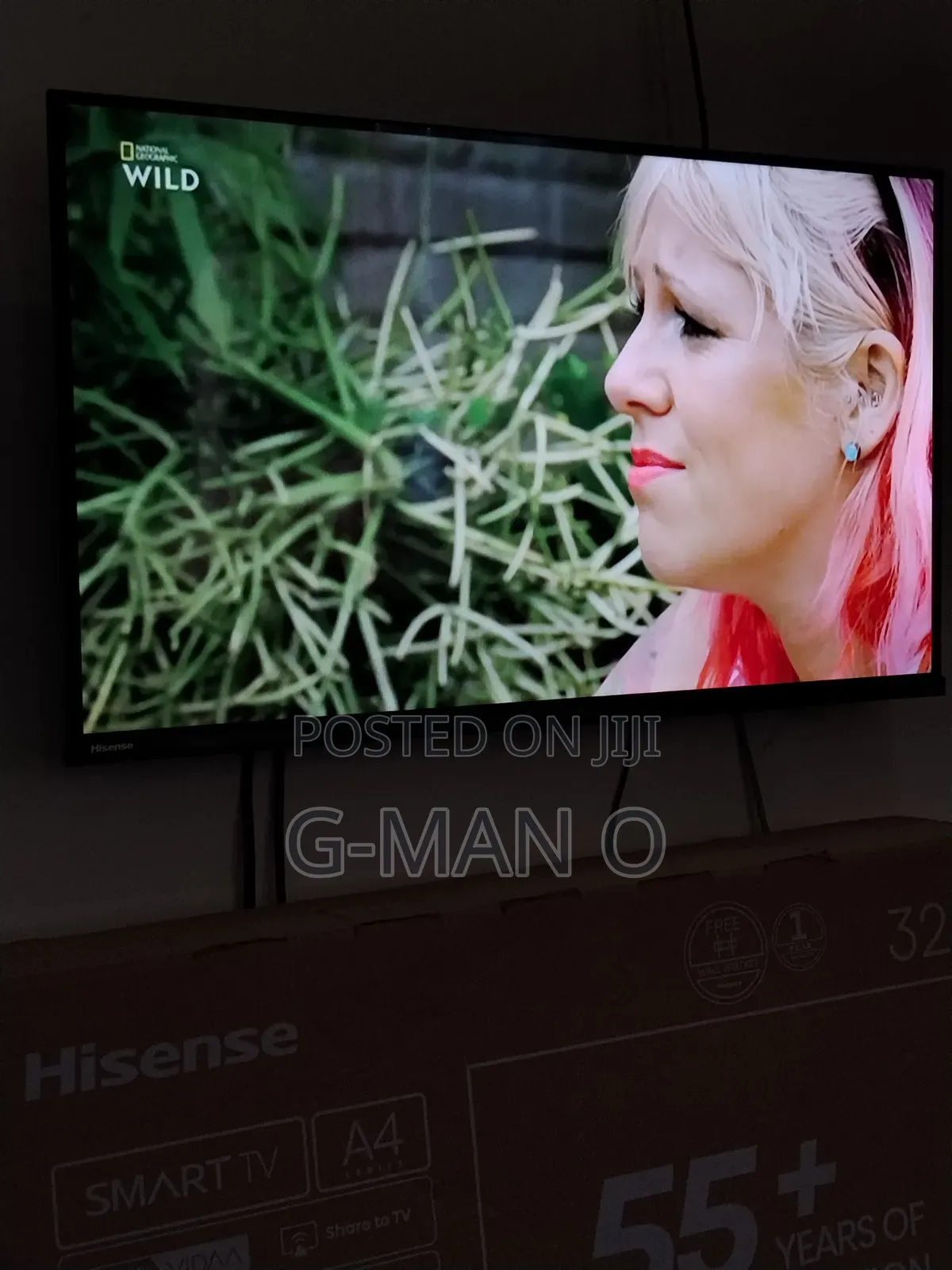 Hisense Smart TV 32 Inches