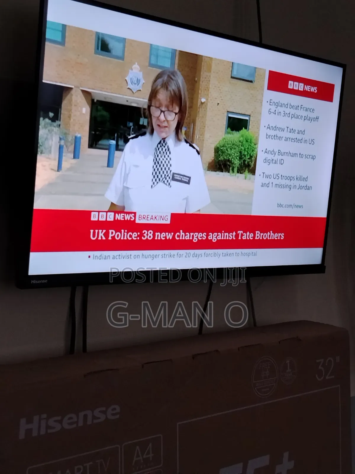 Hisense Smart TV 32 Inches