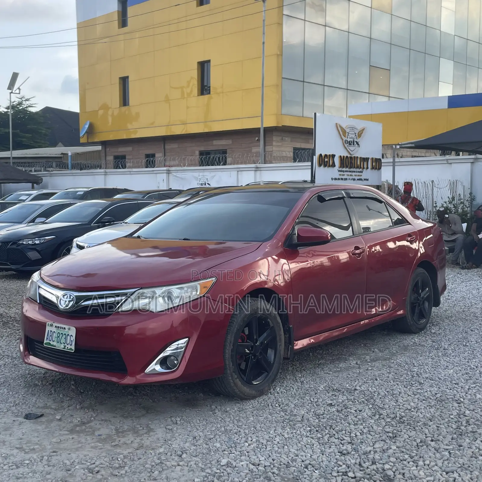 Toyota Camry SE 4dr Sedan (2.5L 4cyl 6A) 2013 Red