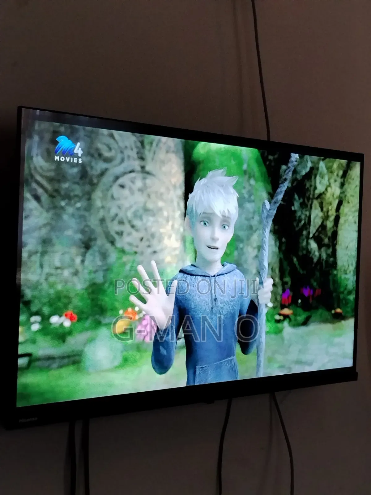 Hisense Smart TV 32 Inches