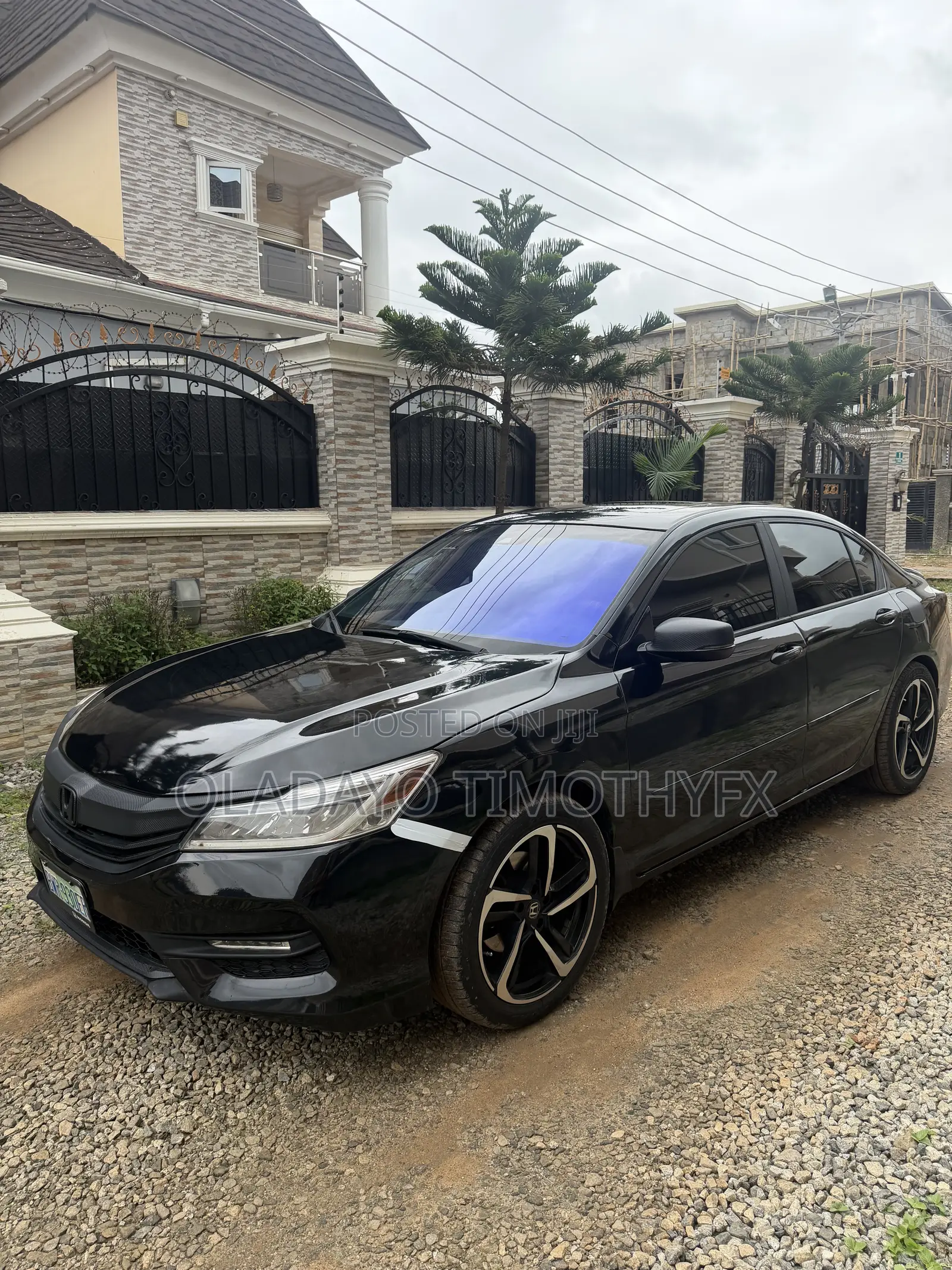 Honda Accord Touring V-6 4dr Sedan (3.5L 6cyl 6A) 2015 Black