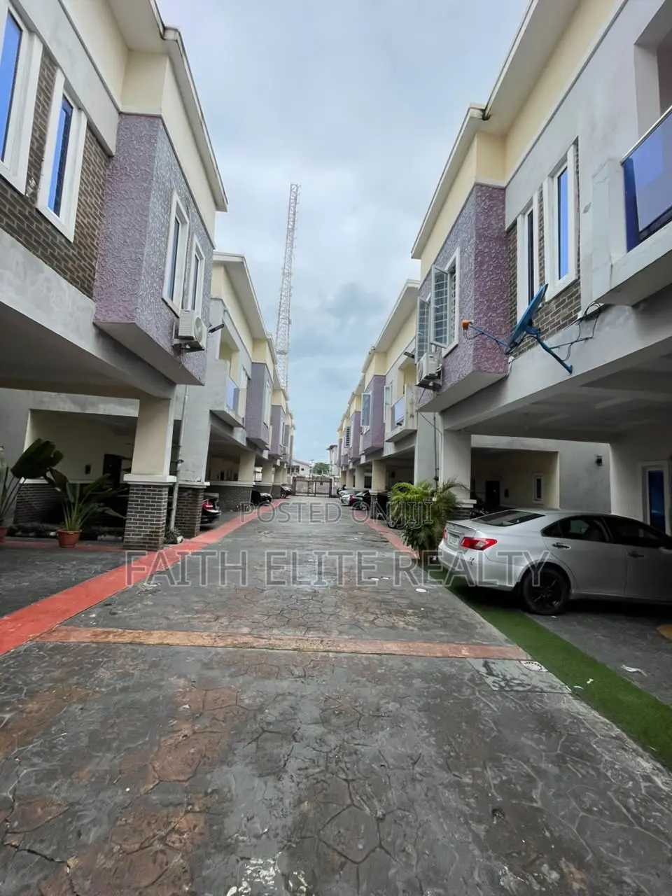 4bdrm Duplex in Lekki County, Ikota for rent